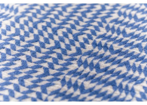 LINO linenblend throw "small graphic pattern" (GRS) - Image 3