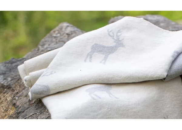 SILVRETTA cotton throw "reindeer allover" (GRS) - Image 4