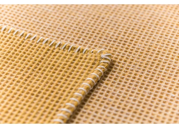 LIDO honeycomb (weave) throw (GRS) - Image 3